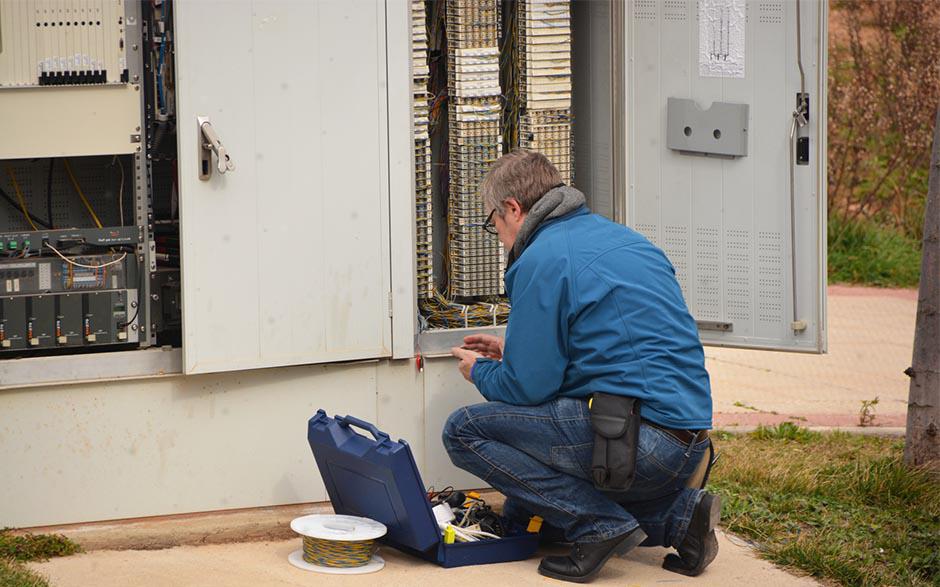 électricien de maintenance Carrières-sous-Poissy